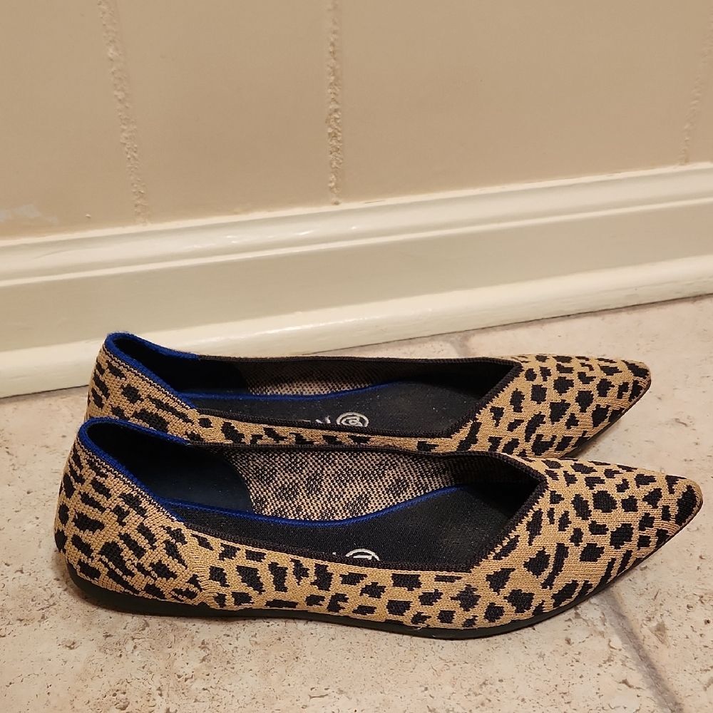 Rothy's "The Point" Leopard-Print Ballet Flats w/ Pointy Toes Size 9